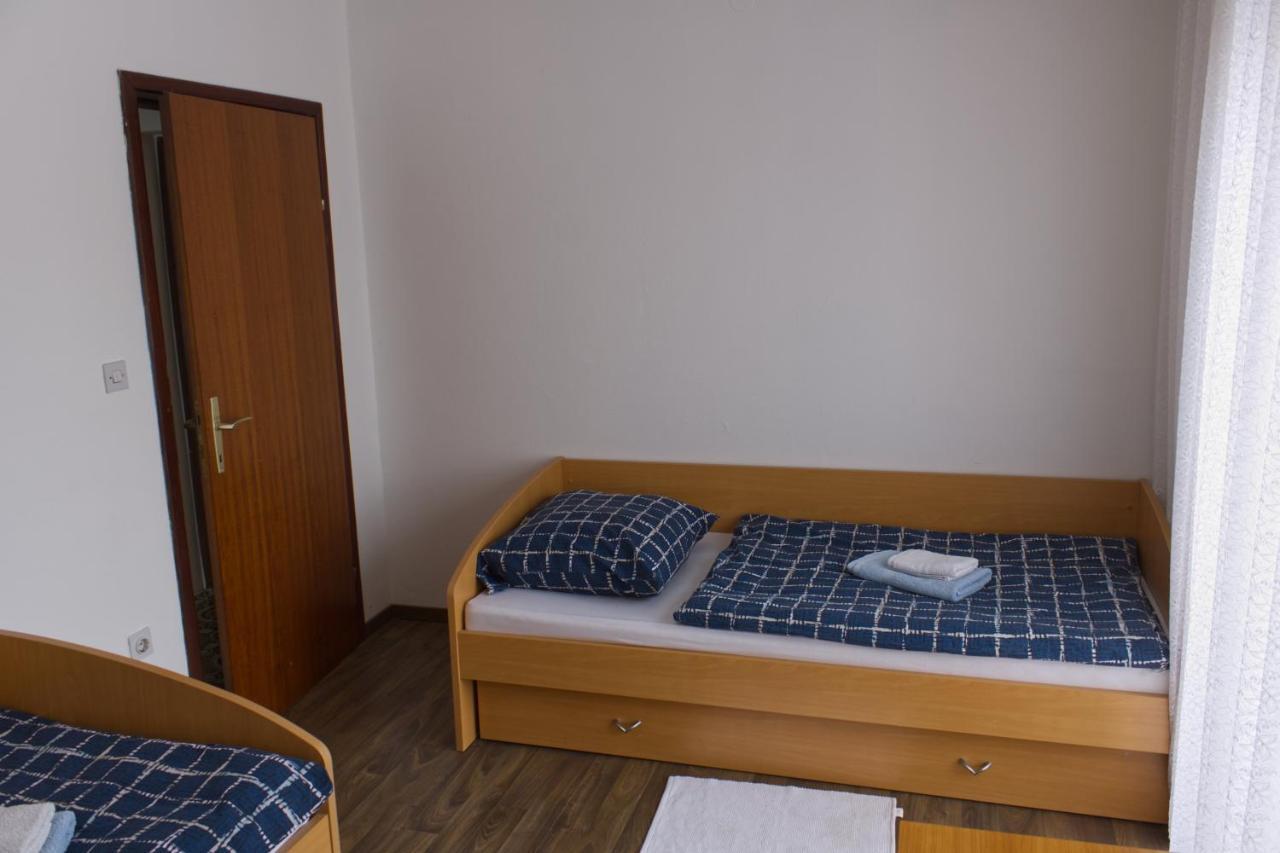 Gacka Idila Apartment Otočac Exterior foto